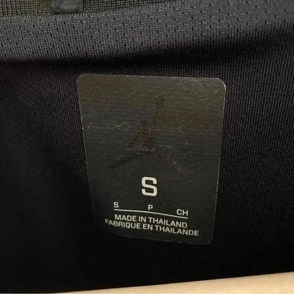 AIR JORDAN WINGS WOVEN
MENS JACKET Sz Small - Picture 14 of 16